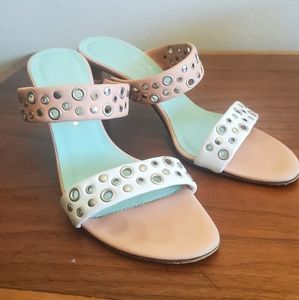 Flirty Donald J. Pliner leather shoes